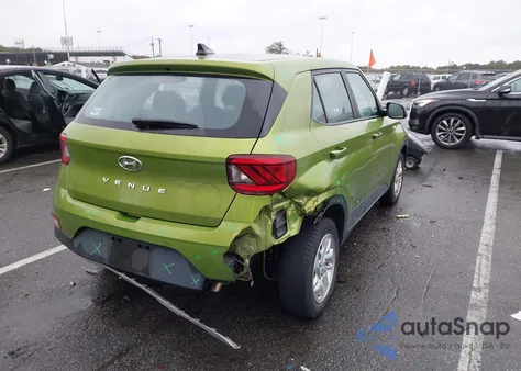 2021 Hyundai Venue Se from USA, damaged, VIN KMHRB8A38MU068730